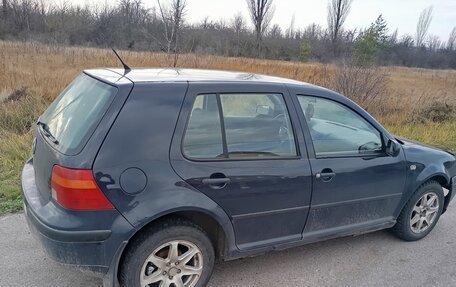 Volkswagen Golf IV, 2003 год, 200 000 рублей, 10 фотография