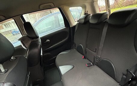 Nissan Note II рестайлинг, 2006 год, 500 000 рублей, 19 фотография