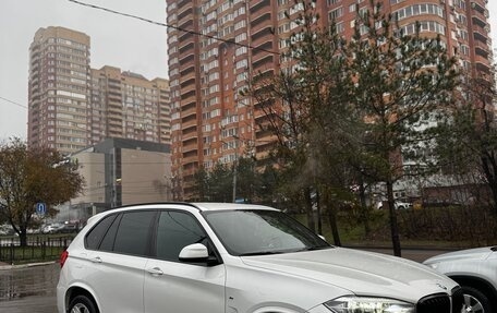 BMW X5, 2018 год, 3 850 000 рублей, 2 фотография