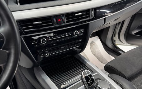 BMW X5, 2018 год, 3 850 000 рублей, 13 фотография