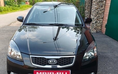 KIA Rio II, 2011 год, 730 000 рублей, 1 фотография