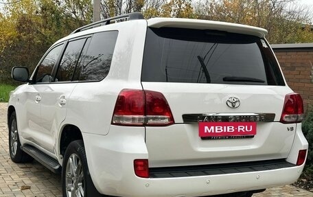 Toyota Land Cruiser 200, 2008 год, 2 950 000 рублей, 18 фотография