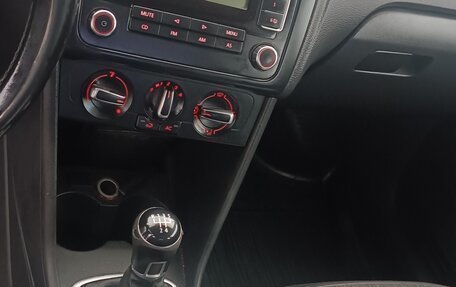 Volkswagen Polo VI (EU Market), 2012 год, 500 000 рублей, 10 фотография