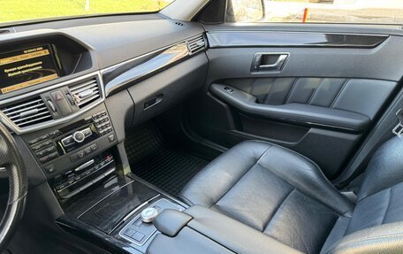 Mercedes-Benz E-Класс, 2012 год, 1 650 000 рублей, 14 фотография