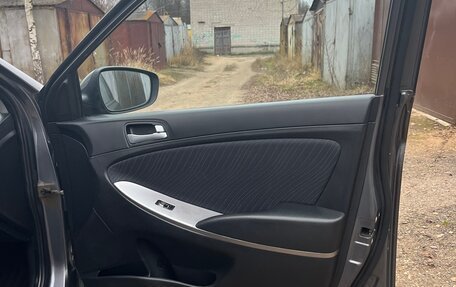 Hyundai Solaris II рестайлинг, 2016 год, 850 000 рублей, 18 фотография