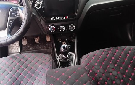 KIA Rio III рестайлинг, 2016 год, 800 000 рублей, 3 фотография