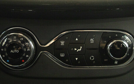 Renault Sandero II рестайлинг, 2015 год, 889 000 рублей, 20 фотография