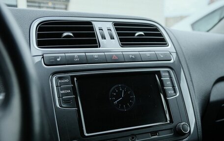 Volkswagen Polo VI (EU Market), 2018 год, 1 283 000 рублей, 12 фотография