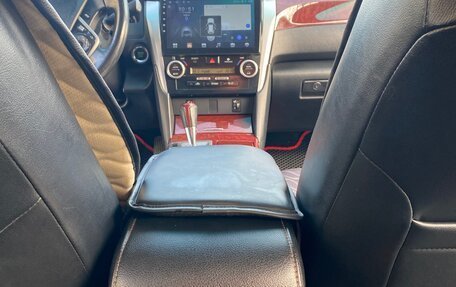 Toyota Camry, 2013 год, 1 400 000 рублей, 14 фотография