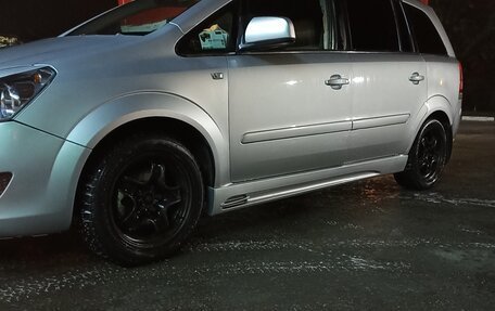 Opel Zafira B, 2011 год, 750 000 рублей, 14 фотография