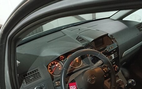 Opel Zafira B, 2011 год, 750 000 рублей, 15 фотография