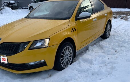 Skoda Octavia, 2018 год, 850 000 рублей, 2 фотография