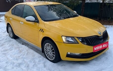 Skoda Octavia, 2018 год, 850 000 рублей, 3 фотография