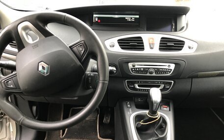 Renault Scenic III, 2010 год, 900 000 рублей, 6 фотография