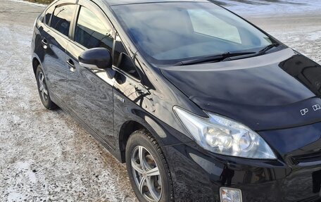 Toyota Prius, 2010 год, 1 020 000 рублей, 2 фотография