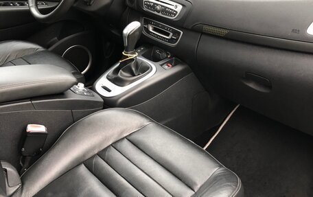 Renault Scenic III, 2010 год, 900 000 рублей, 13 фотография