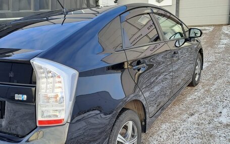 Toyota Prius, 2010 год, 1 020 000 рублей, 4 фотография