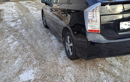 Toyota Prius, 2010 год, 1 020 000 рублей, 13 фотография