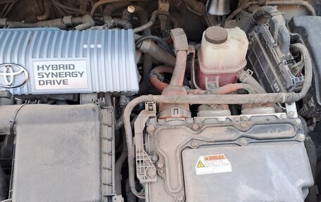 Toyota Prius, 2010 год, 1 020 000 рублей, 18 фотография