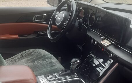 KIA Carnival, 2023 год, 4 800 000 рублей, 7 фотография