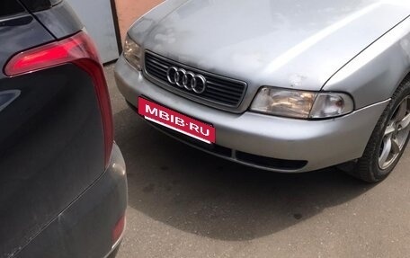 Audi A4, 1997 год, 249 900 рублей, 2 фотография