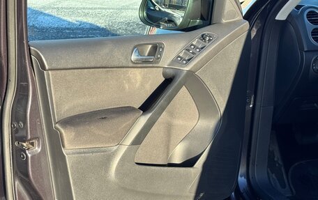 Volkswagen Tiguan I, 2015 год, 890 000 рублей, 9 фотография