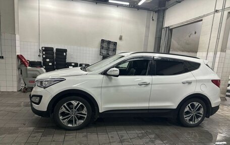 Hyundai Santa Fe III рестайлинг, 2013 год, 1 200 000 рублей, 2 фотография