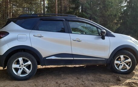 Renault Kaptur I рестайлинг, 2021 год, 1 750 000 рублей, 2 фотография