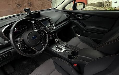 Subaru XV II, 2018 год, 2 590 000 рублей, 15 фотография