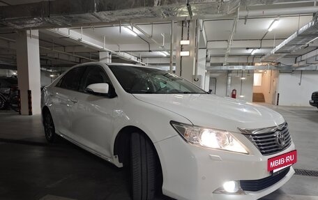 Toyota Camry, 2011 год, 1 630 000 рублей, 3 фотография
