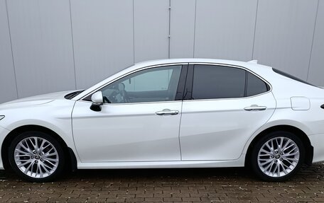 Toyota Camry, 2021 год, 3 000 000 рублей, 8 фотография