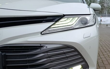 Toyota Camry, 2021 год, 3 000 000 рублей, 9 фотография