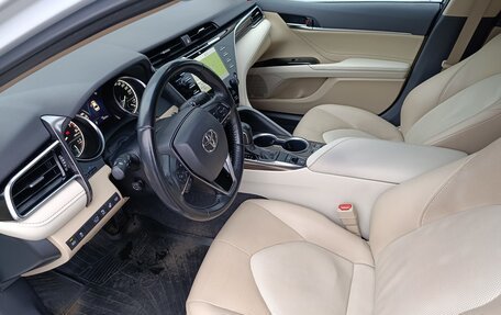 Toyota Camry, 2021 год, 3 000 000 рублей, 12 фотография