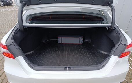 Toyota Camry, 2021 год, 3 000 000 рублей, 18 фотография