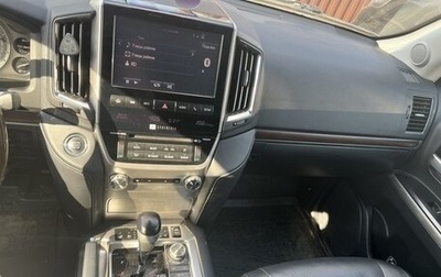 Toyota Land Cruiser 200, 2016 год, 6 100 000 рублей, 1 фотография