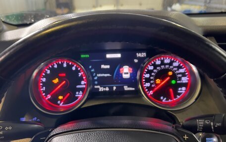 Toyota Camry, 2019 год, 2 350 000 рублей, 12 фотография