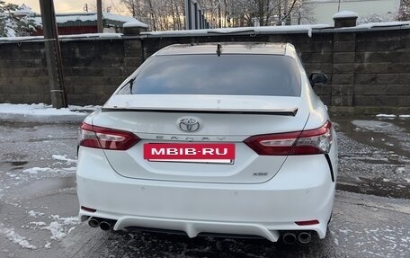 Toyota Camry, 2019 год, 2 350 000 рублей, 11 фотография