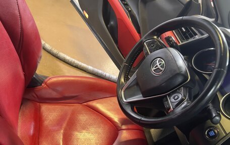 Toyota Camry, 2019 год, 2 350 000 рублей, 16 фотография