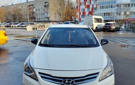 Hyundai Solaris II рестайлинг, 2014 год, 650 000 рублей, 2 фотография