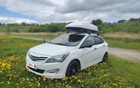 Hyundai Solaris II рестайлинг, 2014 год, 650 000 рублей, 16 фотография