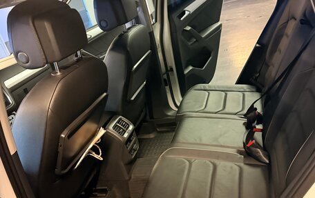 Volkswagen Tiguan II, 2018 год, 3 590 000 рублей, 9 фотография