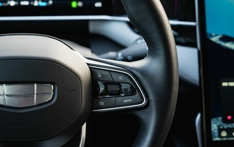 Geely Atlas, 2024 год, 3 100 000 рублей, 20 фотография