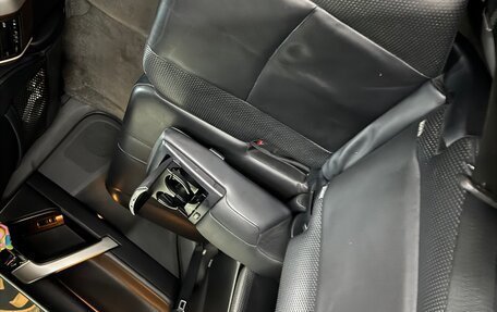 Toyota Land Cruiser Prado 150 рестайлинг 2, 2010 год, 2 264 000 рублей, 13 фотография