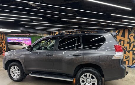 Toyota Land Cruiser Prado 150 рестайлинг 2, 2010 год, 2 264 000 рублей, 5 фотография