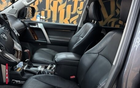 Toyota Land Cruiser Prado 150 рестайлинг 2, 2010 год, 2 264 000 рублей, 7 фотография