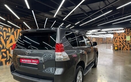 Toyota Land Cruiser Prado 150 рестайлинг 2, 2010 год, 2 264 000 рублей, 3 фотография