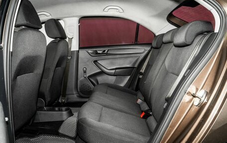 Skoda Rapid I, 2018 год, 1 075 000 рублей, 7 фотография