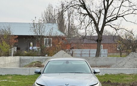 BMW 5 серия, 2004 год, 650 000 рублей, 8 фотография