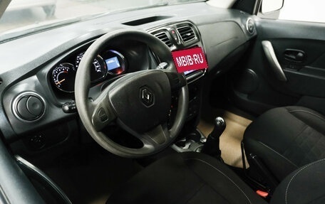 Renault Sandero II рестайлинг, 2017 год, 890 000 рублей, 10 фотография