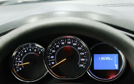 Renault Sandero II рестайлинг, 2017 год, 890 000 рублей, 17 фотография